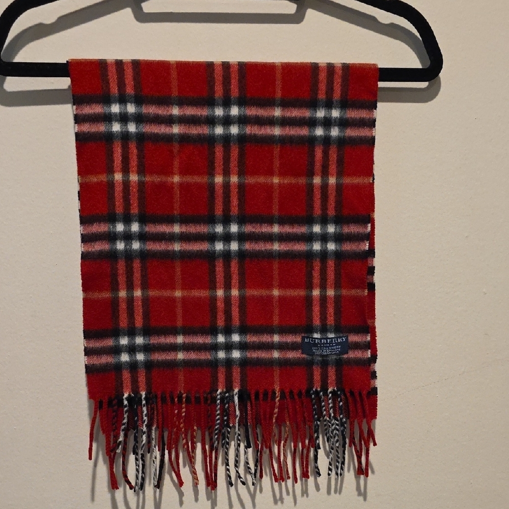 Burberry Classic Red and Black Checkered Scarf - Picture 4 of 7